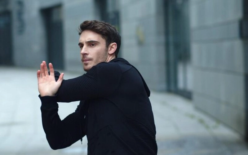 만나면 안 되는 남자 사주 - 피해야 할 궁합, 사주로 알아보는 위험 신호 7