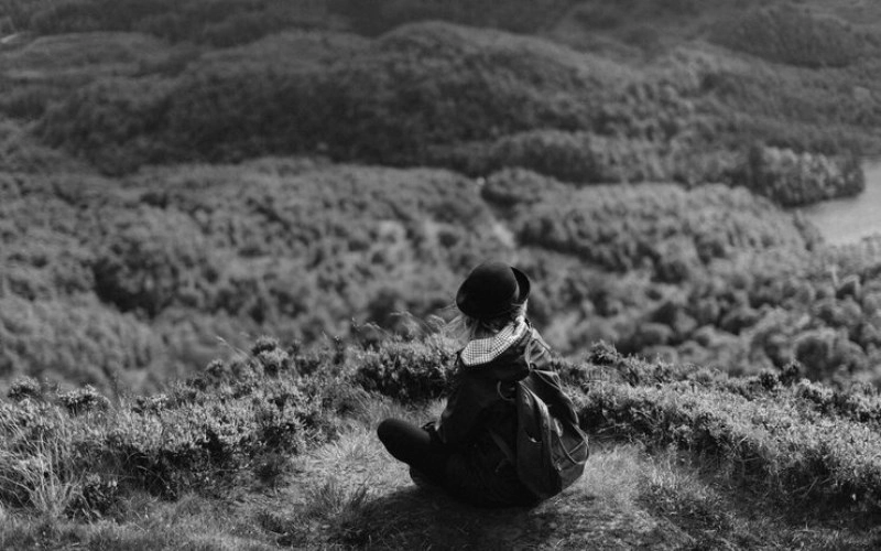 고신살, 당신의 사주에 드리운 의미와 해소법 - 고독의 그림자 17