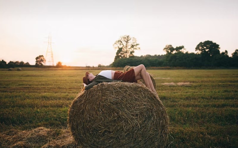 여자 사주 겁살, 인생의 파도를 넘어 성장하는 특별한 힘 11 20251207032306365