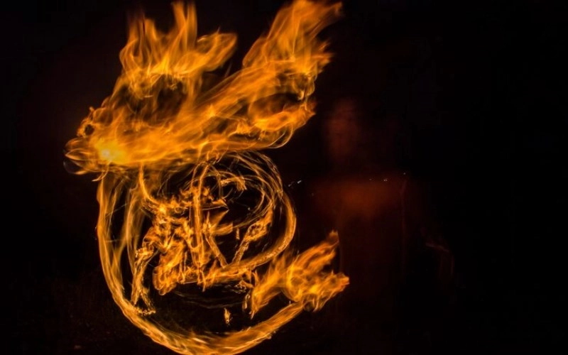 염상격 - 타오르는 불꽃의 기운, 예의와 학문을 숭상하는 지도자의 운명 3