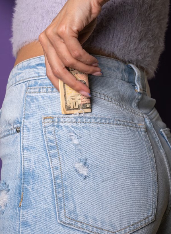 탐재괴인 뜻과 사주 풀이 돈 욕심이 내 인생을 망치는 충격적인 이유 1 20251205223251332