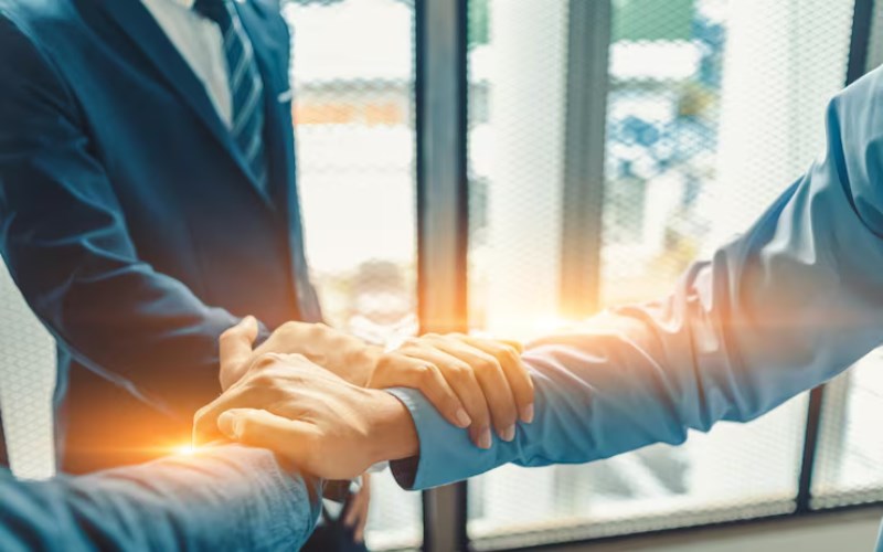 사주 비견의 무서운 독립심과 동업의 진실, 나를 비추는 거울 3