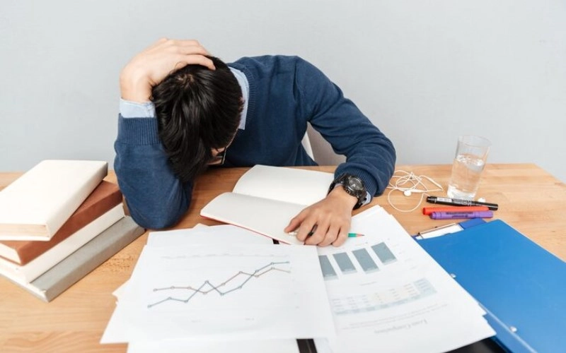 사주로 슬럼프를 기회로 바꾸는 커리어 관리법 7