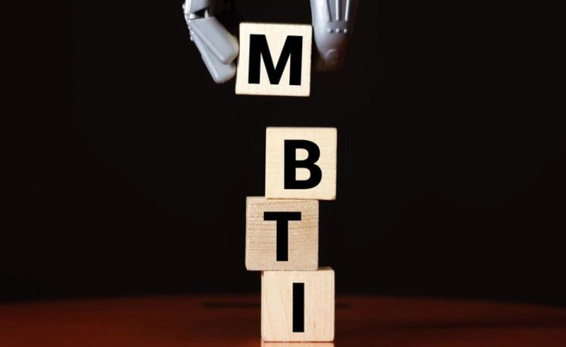 내 사주와 잘 맞는 MBTI 조합 찾기 5