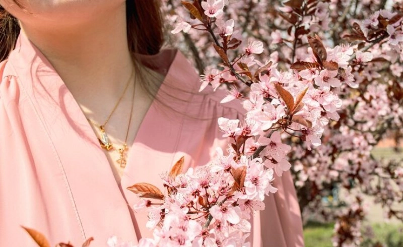 도화살 관상 있으면 무조건 연예인급 인기를 얻게 될까 병오년 사주 분석 1