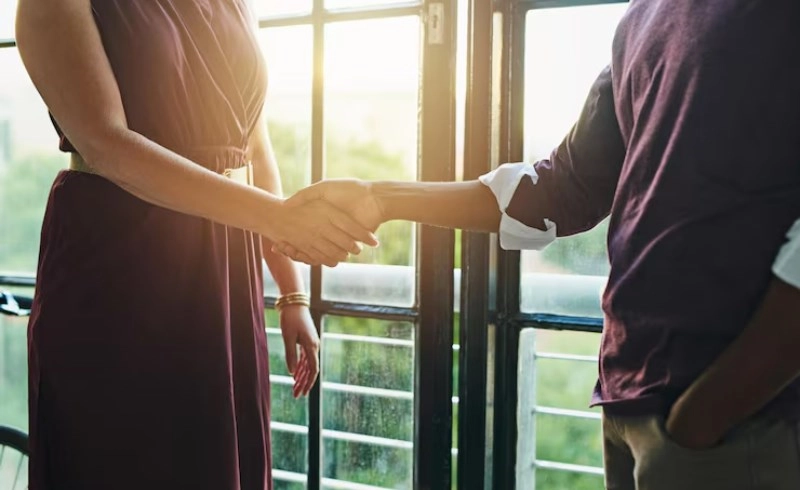 스스로를 갉아먹는 기다림은 이제 그만