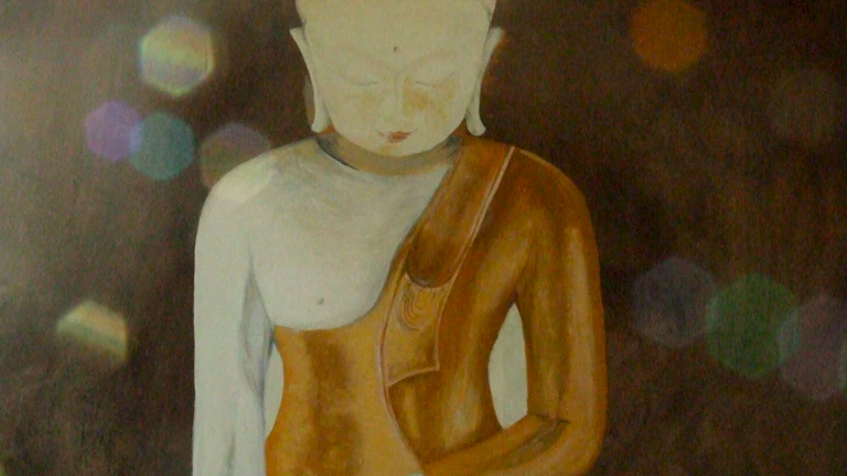 지친 마음 회복하는 실천 개운법 1 고요한 명상을 하는 여성